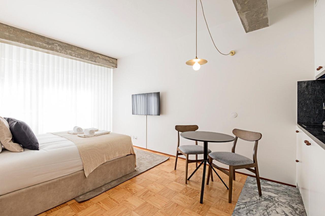 Ceuta Studio Apartments By Lovelystay Porto Eksteriør bilde