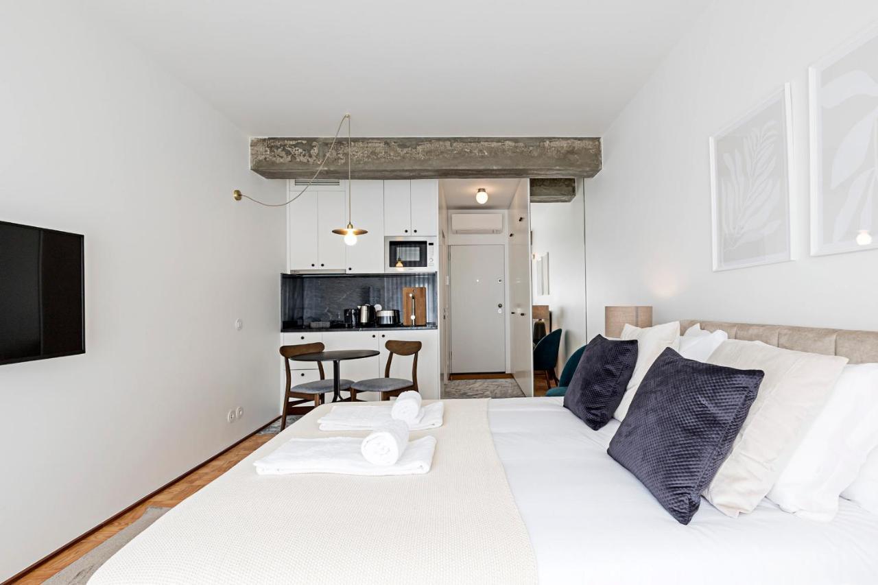 Ceuta Studio Apartments By Lovelystay Porto Eksteriør bilde