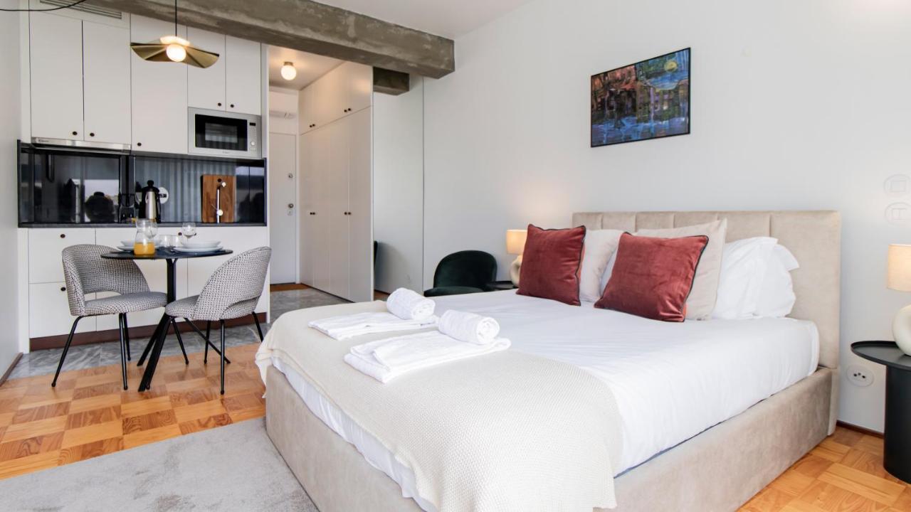 Ceuta Studio Apartments By Lovelystay Porto Eksteriør bilde
